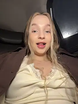 -teenytiny- online show from January 2026 04:45:01 PM