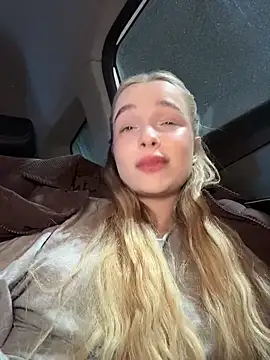 -teenytiny- online show from February 2026 05:00:02 PM