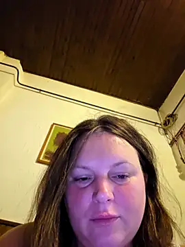 Snapshot of andelija chatting on December 2025 06:40:01 AM andelija online show from December 2025 06:40:01 AM