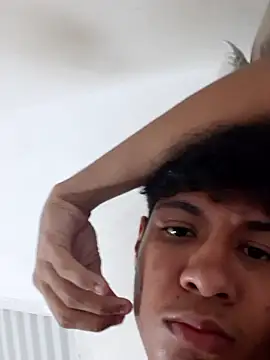 gay19anosvirgem online show from December 2025 05:31:01 PM