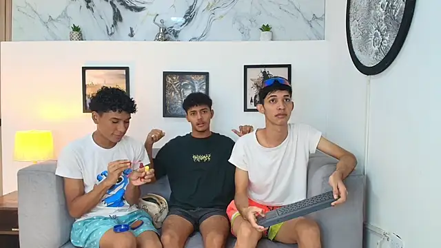 SWEET RABBIT1 online show from December 2025 06:23:01 PM