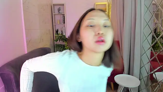 AngellaSoftt online show from December 2025 01:48:01 PM