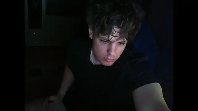 GymGuy0505 online show from January 2026 10:46:01 PM