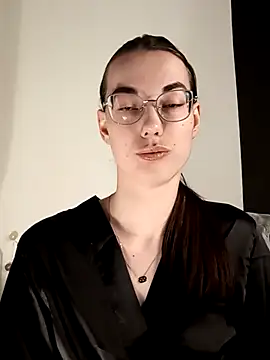 EmmaJacson online show from February 2026 04:01:01 PM