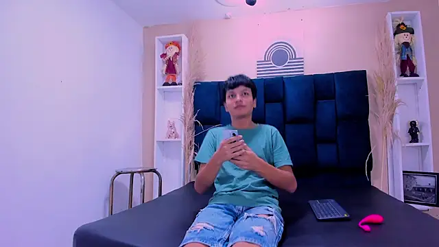 Joseph Gonzalez online show from March 2026 03:20:01 AM