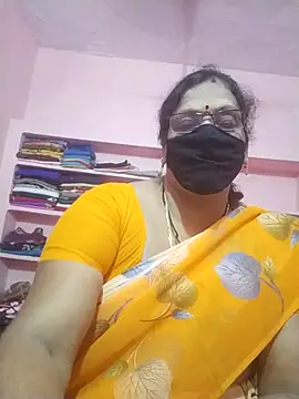 Snapshot of sarala_telugu chatting on June 2026 04:23:01 PM sarala telugu online show from June 2026 04:23:01 PM
