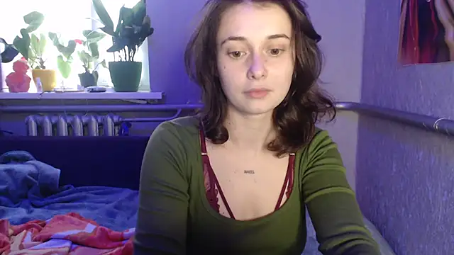 Snapshot of Angelik5371 chatting on April 2026 03:28:01 PM Angelik5371 online show from April 2026 03:28:01 PM