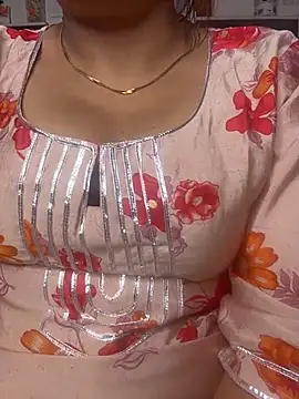 butterflyslay online show from February 2026 02:30:01 AM