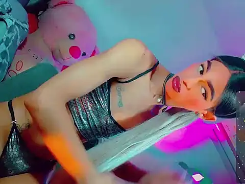 agathaferrer3 online show from March 2026 01:02:01 PM