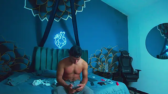 Snapshot of MagnusKnight_ chatting on January 2026 07:49:02 PM MagnusKnight online show from January 2026 07:49:02 PM