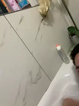 Juliann69Ramiro online show from February 2026 10:22:01 PM