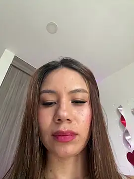 Tamaraserra online show from February 2026 05:23:02 PM