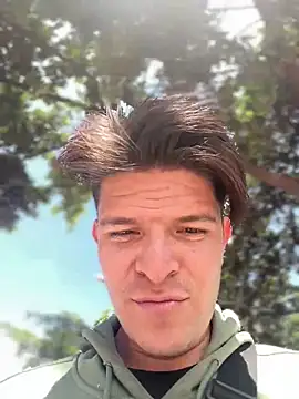  NickJuniorr online show from December 2025 03:38:02 PM