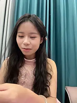 Snapshot of Kawaii-P chatting on January 2026 05:49:02 PM Kawaii-P online show from January 2026 05:49:02 PM
