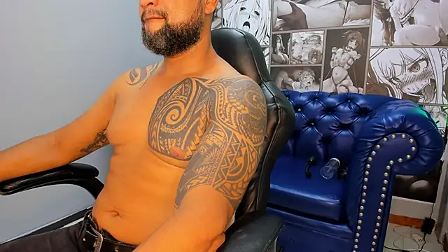 Snapshot of Salvador_Ferrer_ chatting on December 2025 07:51:02 PM Salvador Ferrer online show from December 2025 07:51:02 PM