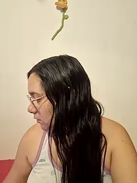 liababylia online show from April 2026 10:22:02 AM