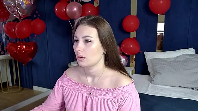 NoraFoxes online show from February 2026 05:25:02 AM