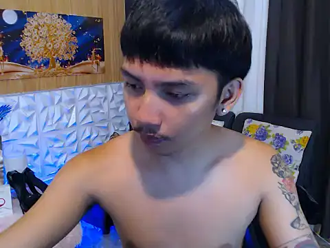 Snapshot of dylan_hardfucker chatting on December 2025 11:11:02 PM dylan hardfucker online show from December 2025 11:11:02 PM