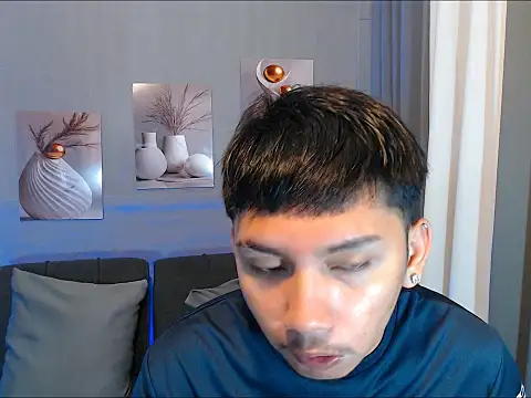 dylan hardfucker online show from March 2026 02:26:01 AM