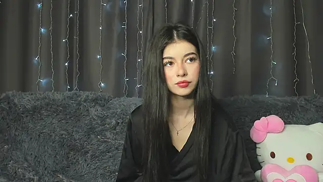 Snapshot of LisaColee chatting on June 2026 09:06:02 PM LisaColee online show from June 2026 09:06:02 PM