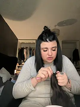 Curvybabesxxo online show from February 2026 11:13:01 AM