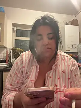 Curvybabesxxo online show from February 2026 03:57:02 AM