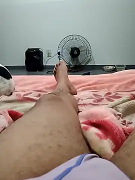 Danielleao online show from December 2025 12:17:01 AM