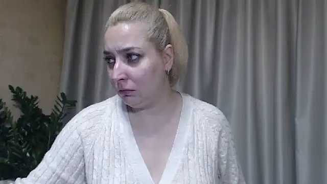 Snapshot of sweetpussy13 chatting on November 2025 08:46:02 AM sweetpussy13 online show from November 2025 08:46:02 AM