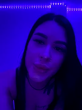 CatXWoman online show from December 2025 02:43:02 PM