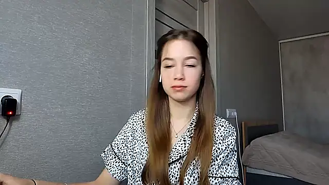 JiDzubak online show from December 2025 01:22:02 AM