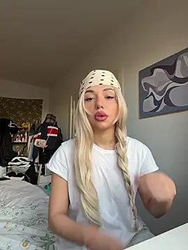 SilkyMira online show from January 2026 08:51:01 AM