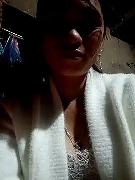 ngaytho004 online show from December 2025 09:53:02 PM