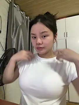 leo-kitty online show from March 2026 03:08:02 PM