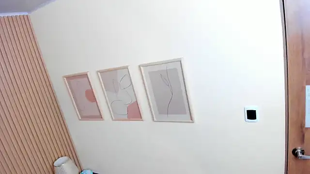 Snapshot of dahianeconnor chatting on March 2026 11:36:02 AM dahianeconnor online show from March 2026 11:36:02 AM