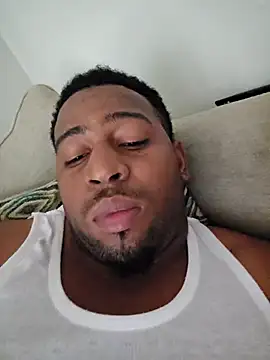 maik9804 online show from December 2025 05:06:02 PM