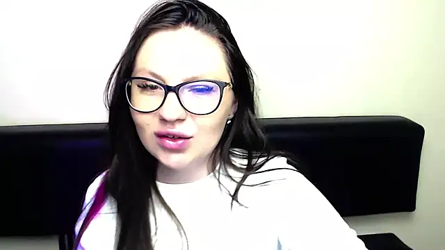 LiliaErmi online show from May 2026 09:16:02 AM