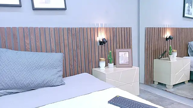 Mia Bellefort online show from March 2026 08:24:02 PM