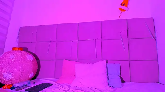 vannellope 96 online show from January 2026 07:17:01 PM