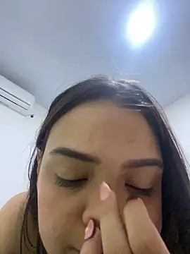 Snapshot of sadashikiss chatting on December 2025 10:59:02 PM sadashikiss online show from December 2025 10:59:02 PM