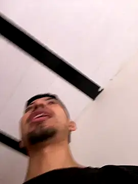 AxelAndJeremy2 online show from December 2025 08:35:01 PM