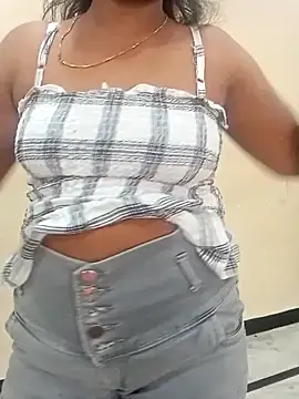 Snapshot of crazysexy_aunty chatting on December 2025 04:40:01 AM crazysexy aunty online show from December 2025 04:40:01 AM