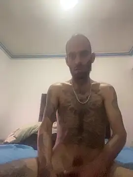 WoolyEarpiece online show from December 2025 09:02:01 AM