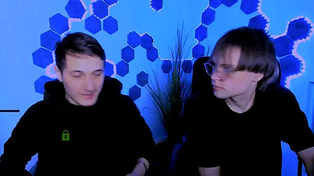 beauty liam online show from February 2026 07:52:01 PM