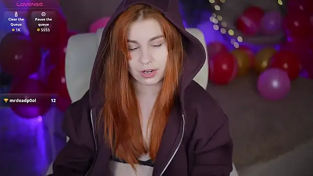 GingerPinky online show from February 2026 08:35:02 PM