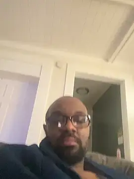 Snapshot of MrUnintentional chatting on July 2026 02:43:02 PM MrUnintentional online show from July 2026 02:43:02 PM