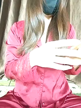 Snapshot of Baby_girl1 chatting on December 2025 06:52:01 AM Baby girl1 online show from December 2025 06:52:01 AM