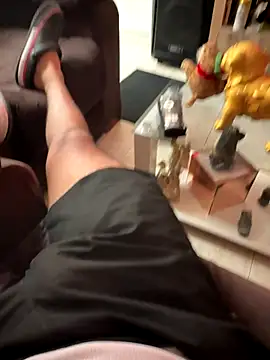 Croppedsex online show from December 2025 05:29:01 PM