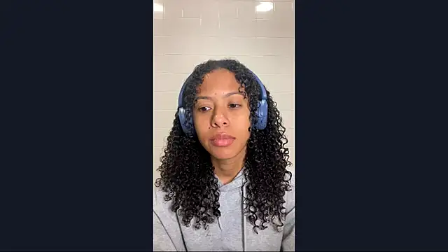 CarrieQuebedeaux online show from December 2025 08:16:02 PM