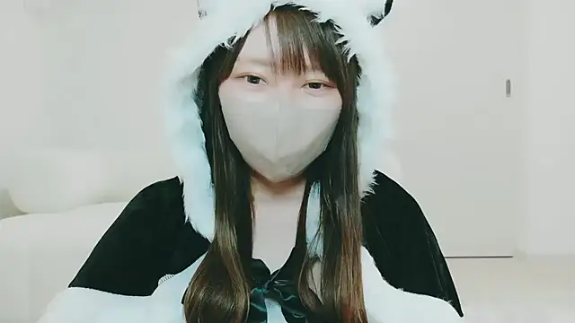 yuyuchan   online show from December 2025 10:53:02 AM