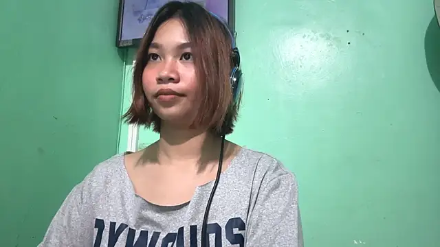 RethaStorto online show from December 2025 02:11:01 PM